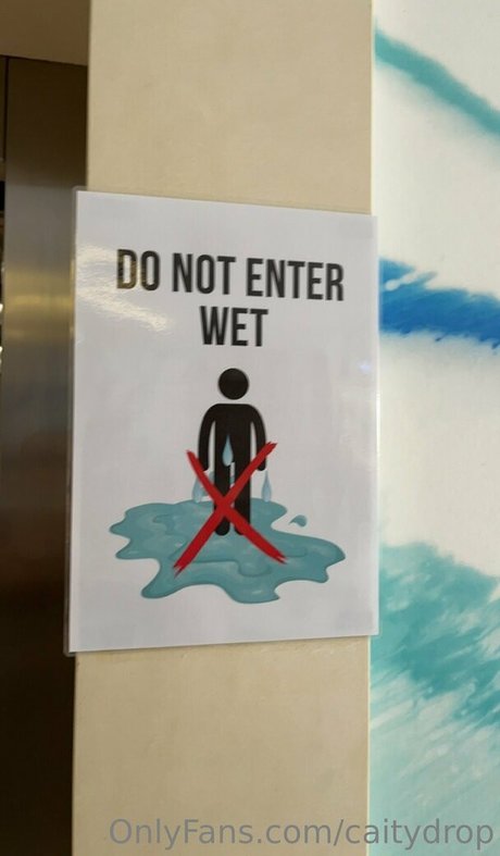 caitydrop naked actress pics