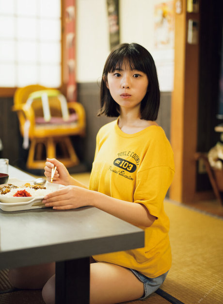 Kikuchi Hina star hd pics