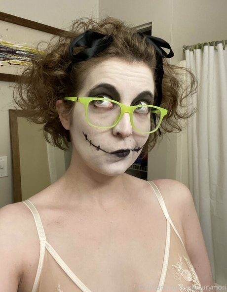 mercurymori best model photo