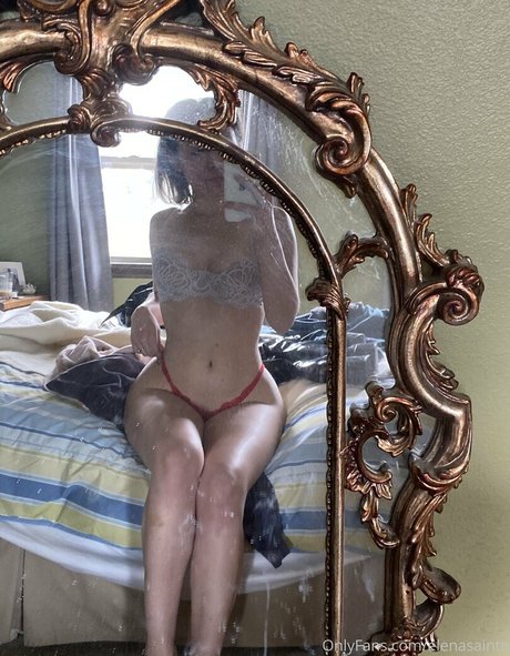 elenasainte star naked img