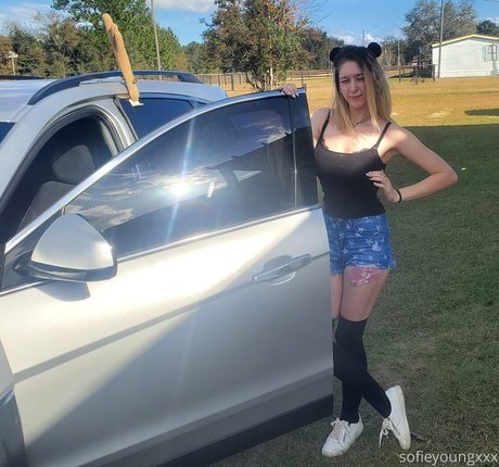 sofieyoungxxx nudes model galleries