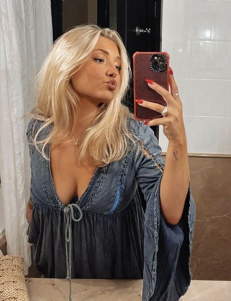 Thebigtittiecommittee nude star gallery