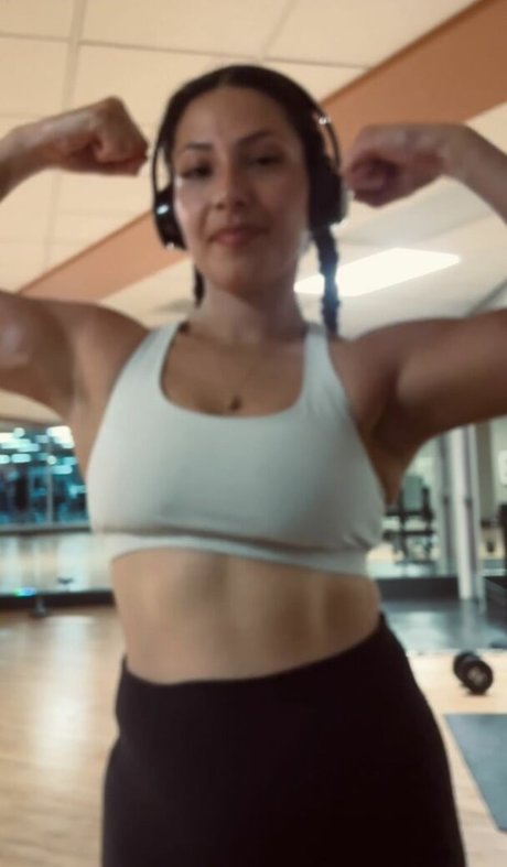 Dafne Mejia pornstar pretty pics