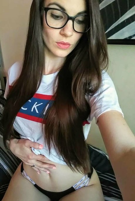 prettyinpunk92 erotic pornstar images