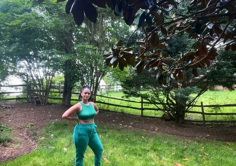 Sara Tomko pornstar pictures