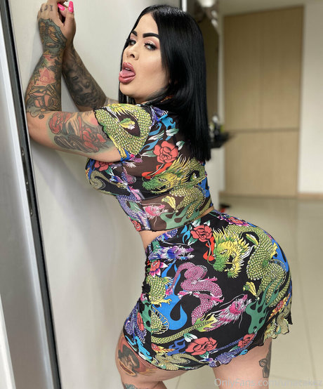 unacakez adult actress photo