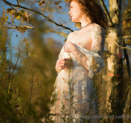 lil red rae666 nude model picture