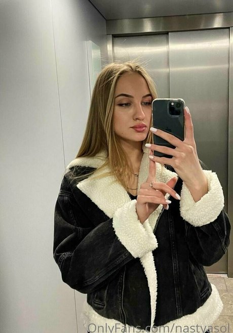 curvy babe onlyfans hot sexy photo