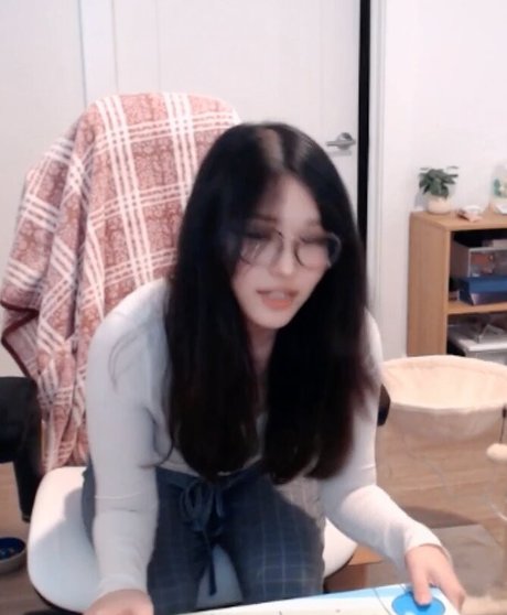 Kang Hee Yoon perfect star archive