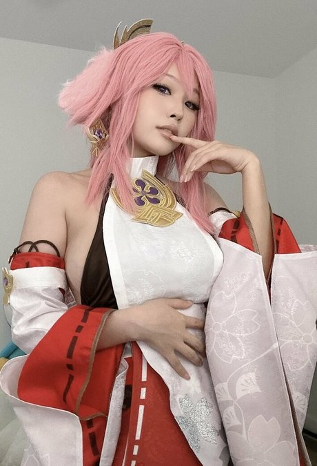 Kang Hee Yoon star naked pictures