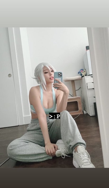 Kang Hee Yoon nudes model pics