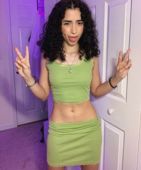 Ashleyrqe model sex galleries