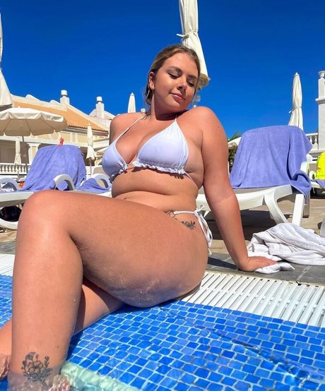 Baby Stacey pornstar top image