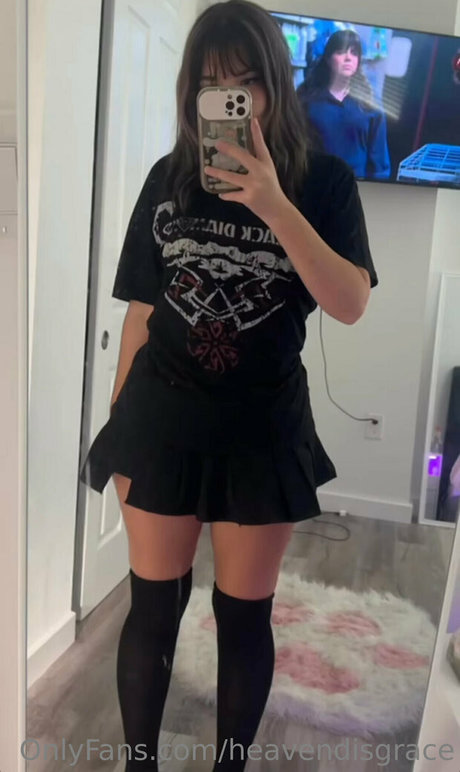 female midget onlyfans free gallery