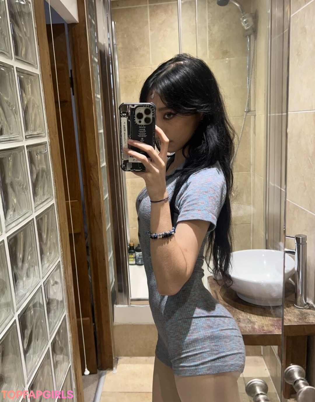 Ikari porn model image