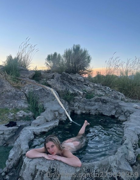 kenziecutie18 model art photo