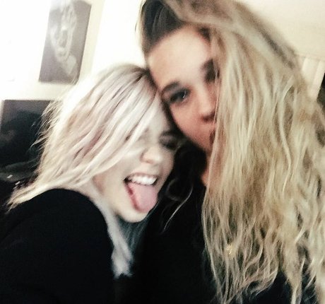 Amanda Steele erotic actress photos