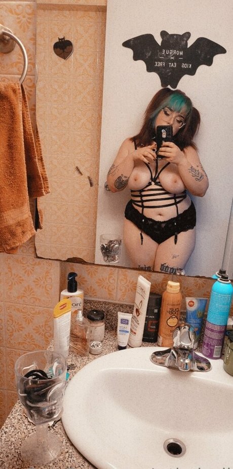 wthel eli model high quality pictures