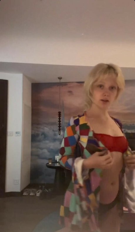 Ellen Sheidlin exclusive model images