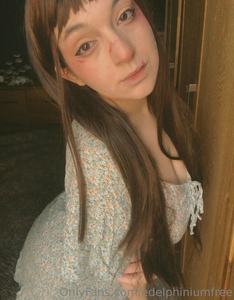 edelphiniumfree erotic star pictures