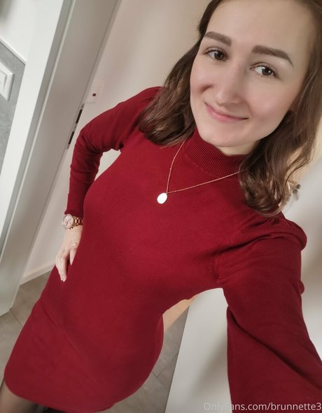 brunnette3 xxx model archive
