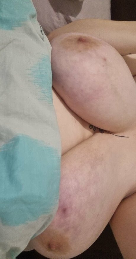 yazminrose12 model xxx gallery