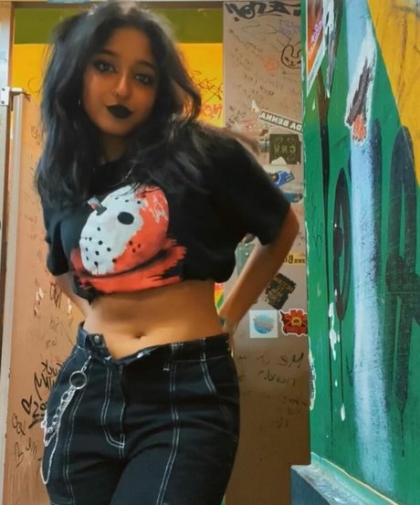 Maitreyi Ramakrishnan top pornstar image