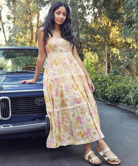 Maitreyi Ramakrishnan model beautiful archive