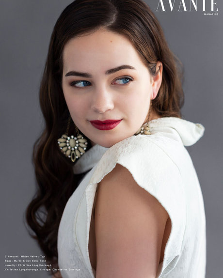 Mary Mouser pretty star gallery