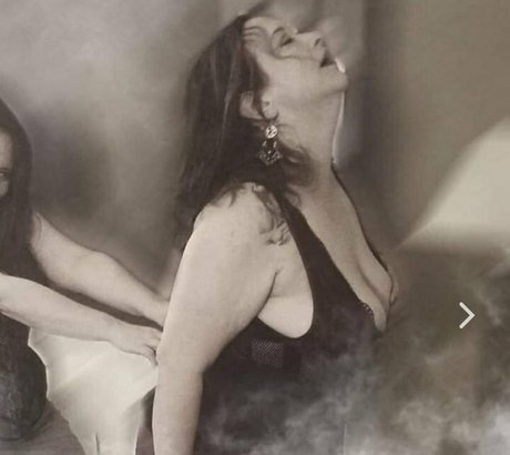 crimson ghoul pornstar perfect pics