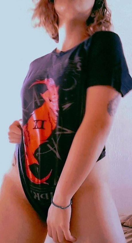 crimson ghoul star pretty pictures