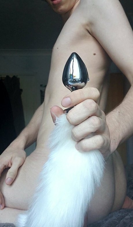 tomaaa model xxx picture