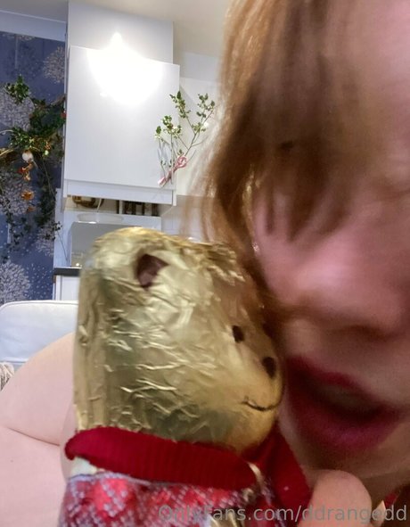 rawwbuns art model galleries