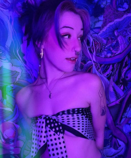 stonedsunni free model image