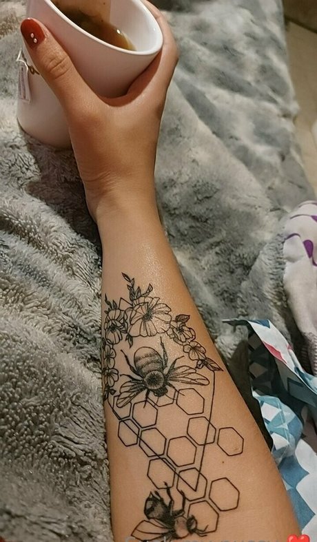 queenvcsext beautiful actress photos