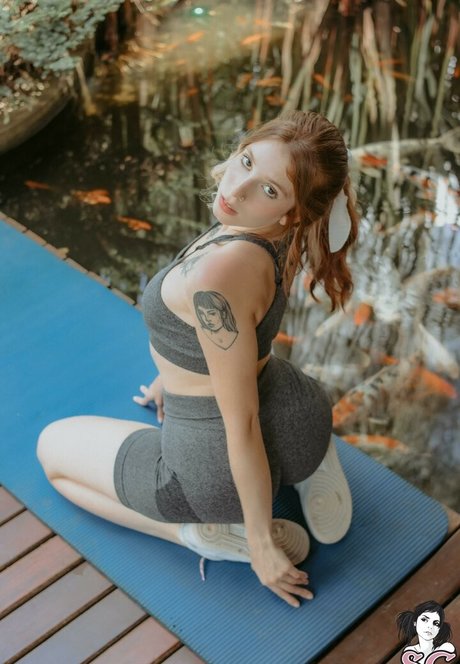 Rebecca Majak star high quality photos