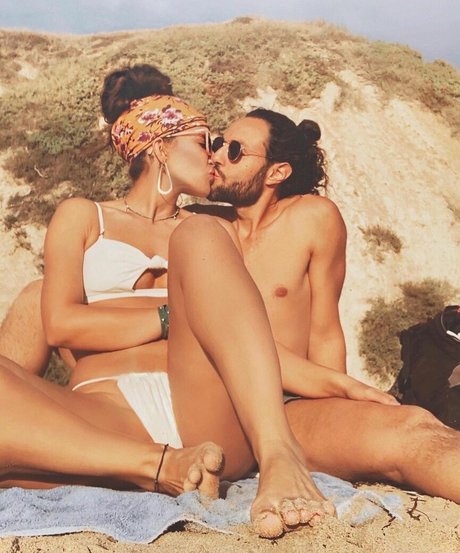 Juliana Harkavy free actress gallery