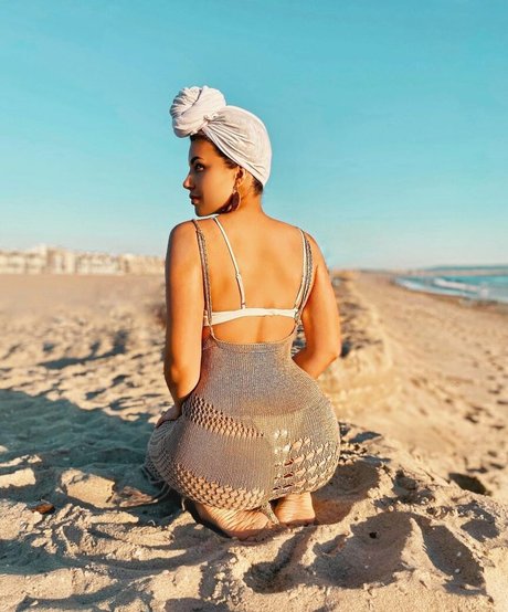 Juliana Harkavy model best pics