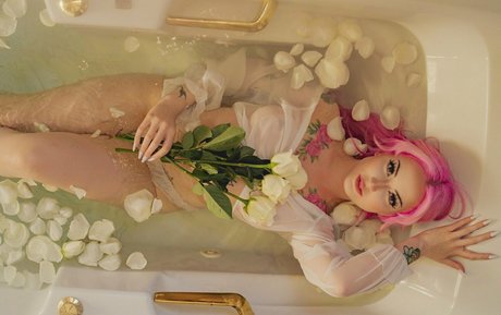 Layni Baby pornstar sex photos