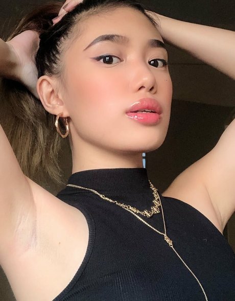 Pinay Gems pornstar free photos