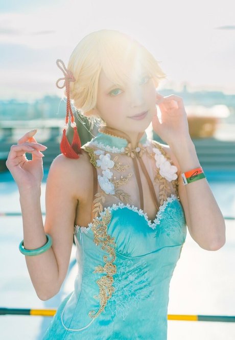 rirerere00 sexy model pics