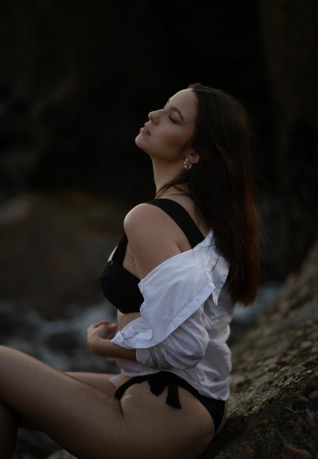 Beatriz Braz pornstar free galleries