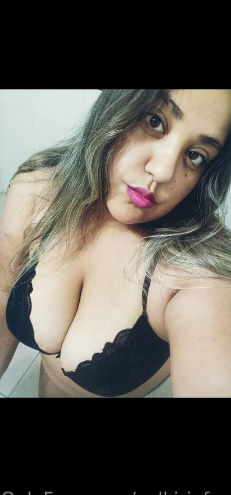 valkiriafree model pretty image