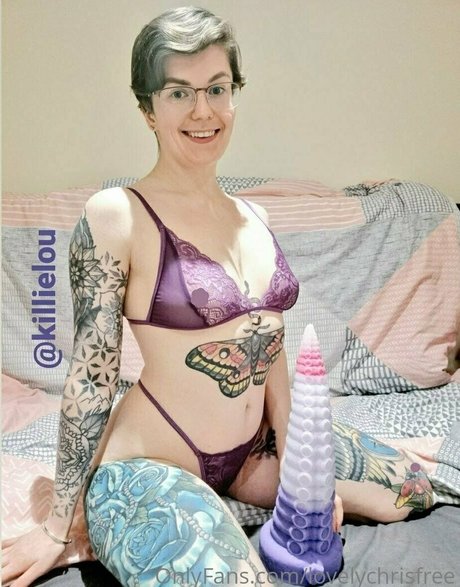 lovelychrisfree hot model pics