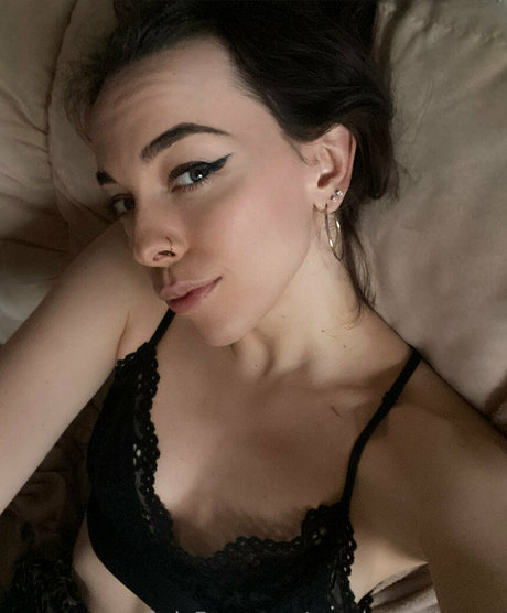 urr private dance art actress photos