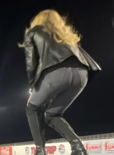 Collete Davis Profile pic