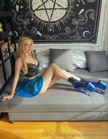 danja cos nudes model gallery