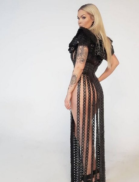 dinahnah nude actress img