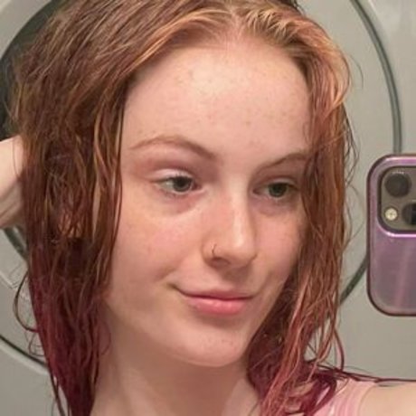 toxictauruss naked pornstar photo