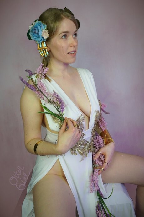 DatOtterGirl nice pornstar img